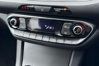 Hyundai i30 1.0T GDi Premium 5dr DCT