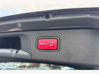 Mercedes-Benz GLC GLC 220d 4Matic AMG Line Premium 5dr 9G-Tronic