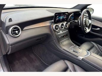 Mercedes-Benz GLC GLC 220d 4Matic AMG Line Premium 5dr 9G-Tronic