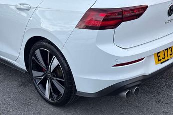 Volkswagen Golf 2.0 TDI 200 GTD 5dr DSG