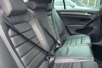 Volkswagen Golf GTE 1.4 TSI GTE Advance 5dr DSG