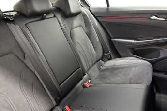 Volkswagen Golf 1.5 TSI 204 Style eHybrid 5dr DSG