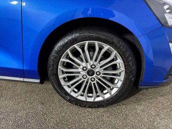 Ford Focus 1.0 EcoBoost 125 Titanium X 5dr Auto