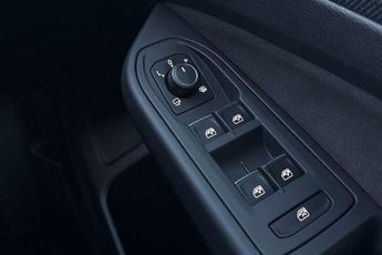 Volkswagen Golf 2.0 TDI 150 R-Line 5dr DSG