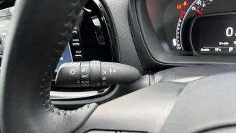 Toyota Aygo X 1.0 VVT-i Edge 5dr Auto