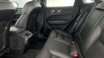 Volvo XC60 2.0 B4D Momentum 5dr AWD Geartronic