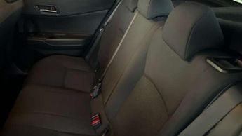 Toyota C-HR 1.8 Hybrid Design 5dr CVT