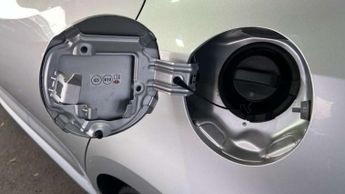 Toyota Corolla 1.8 VVT-i Hybrid Excel 5dr CVT