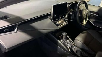 Toyota Corolla Touring Sport 1.8 VVT-i Hybrid Design 5dr CVT