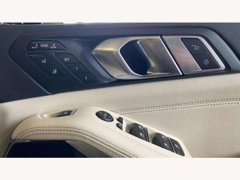 BMW X7 xDrive40d MHT M Sport 5dr Step Auto