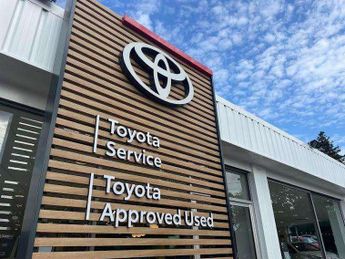 Toyota C-HR 2.0 Hybrid Premiere Edition 5dr CVT