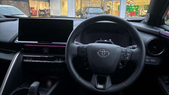 Toyota C-HR 2.0 Hybrid Premiere Edition 5dr CVT