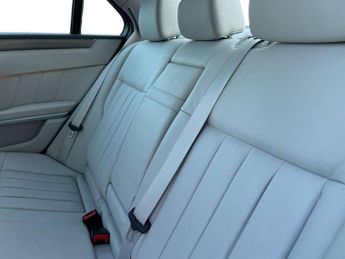 Mercedes-Benz E-Class E220 BlueTEC AMG Night Ed Premium 4dr 7G-Tronic