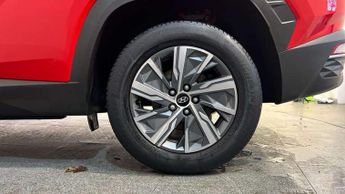 Hyundai Tucson 1.6 TGDi Hybrid 230 SE Connect 5dr 2WD Auto