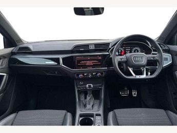 Audi Q3 35 TFSI Black Edition 5dr S Tronic