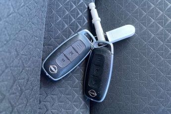 Nissan Juke 1.6 Hybrid N-Connecta 5dr Auto