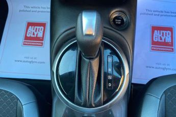 Nissan Juke 1.6 Hybrid N-Connecta 5dr Auto