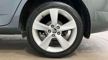 Skoda Fabia Estate 1.0 TSI 110 SE L 5dr DSG