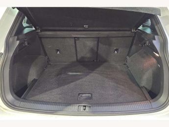 Volkswagen Tiguan 2.0 TSi 230 4Motion SEL 5dr DSG