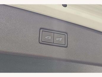 Volkswagen Tiguan 2.0 TSi 230 4Motion SEL 5dr DSG