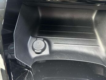 Peugeot 208 1.2 PureTech 130 Allure Premium + 5dr EAT8