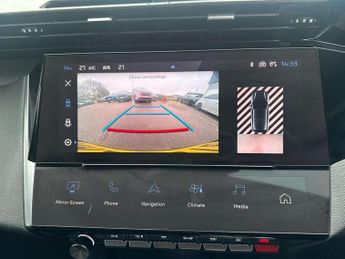 Peugeot 308 1.2 PureTech Allure Premium 5dr EAT8