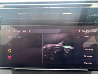 Peugeot 308 1.2 PureTech Allure Premium 5dr EAT8