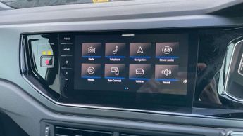 Volkswagen Polo 1.0 TSI 110 R-Line 5dr DSG