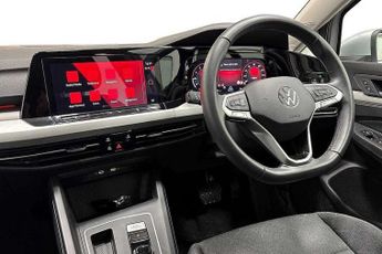Volkswagen Golf 1.5 eTSI 150 Life 5dr DSG