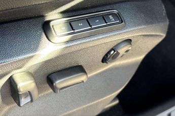 Volkswagen Tiguan 2.0 TDi 150 R-Line Tech 5dr DSG