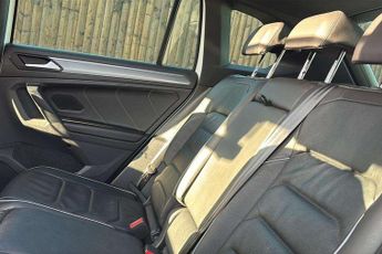 Volkswagen Tiguan 2.0 TDi 150 R-Line Tech 5dr DSG