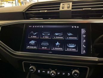 Audi Q3 35 TDI Black Edition 5dr S Tronic [20" Alloy]