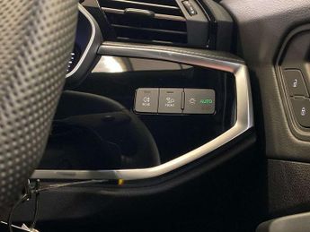 Audi Q3 35 TDI Black Edition 5dr S Tronic [20" Alloy]