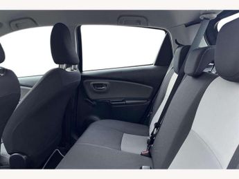 Toyota Yaris 1.5 Hybrid Icon Tech 5dr CVT