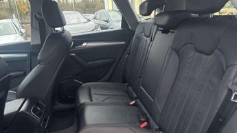 Audi Q5 2.0 TDI Quattro Sport 5dr S Tronic