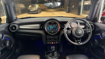 MINI Hatchback 1.5 Cooper Exclusive II 3dr Auto