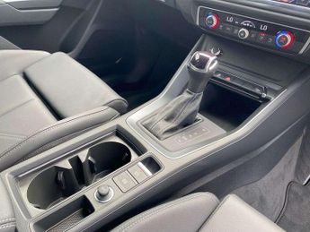 Audi Q3 35 TFSI Black Edition 5dr S Tronic [20" Alloy]