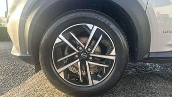 Nissan Juke 1.6 Hybrid N-Connecta 5dr Auto
