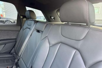 Audi Q7 50 TDI Quattro S Line 5dr Tiptronic