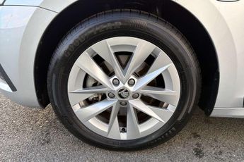 Skoda Octavia Estate 1.4 TSI iV SE Technology DSG 5dr