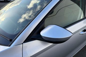 Skoda Octavia Estate 1.4 TSI iV SE Technology DSG 5dr