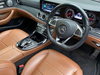Mercedes-Benz E-Class E220d AMG Line Premium Plus 4dr 9G-Tronic