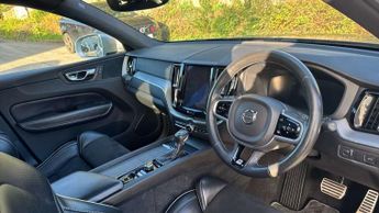 Volvo XC60 2.0 D5 PowerPulse R DESIGN 5dr AWD Geartronic