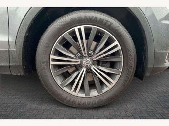 Volkswagen Tiguan Allspace 2.0 TDI 4Motion SE Nav 5dr DSG