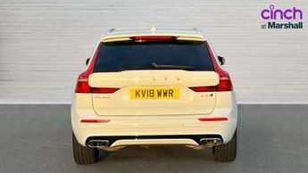 Volvo XC60 2.0 D4 R DESIGN Pro 5dr AWD Geartronic