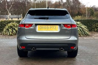 Jaguar F-Pace 2.0d [240] Chequered Flag 5dr Auto AWD