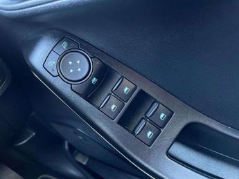Ford Fiesta 1.0 EcoBoost Hybrid mHEV 125 Titanium X 5dr Auto