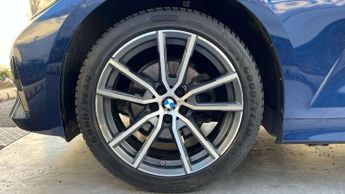 BMW 3 Series Touring 320d xDrive Sport 5dr Step Auto