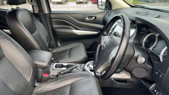 Nissan Navara Double Cab Pick Up Tekna 2.3dCi 190 TT 4WD Auto