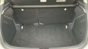 Toyota Yaris 1.5 Hybrid Design 5dr CVT